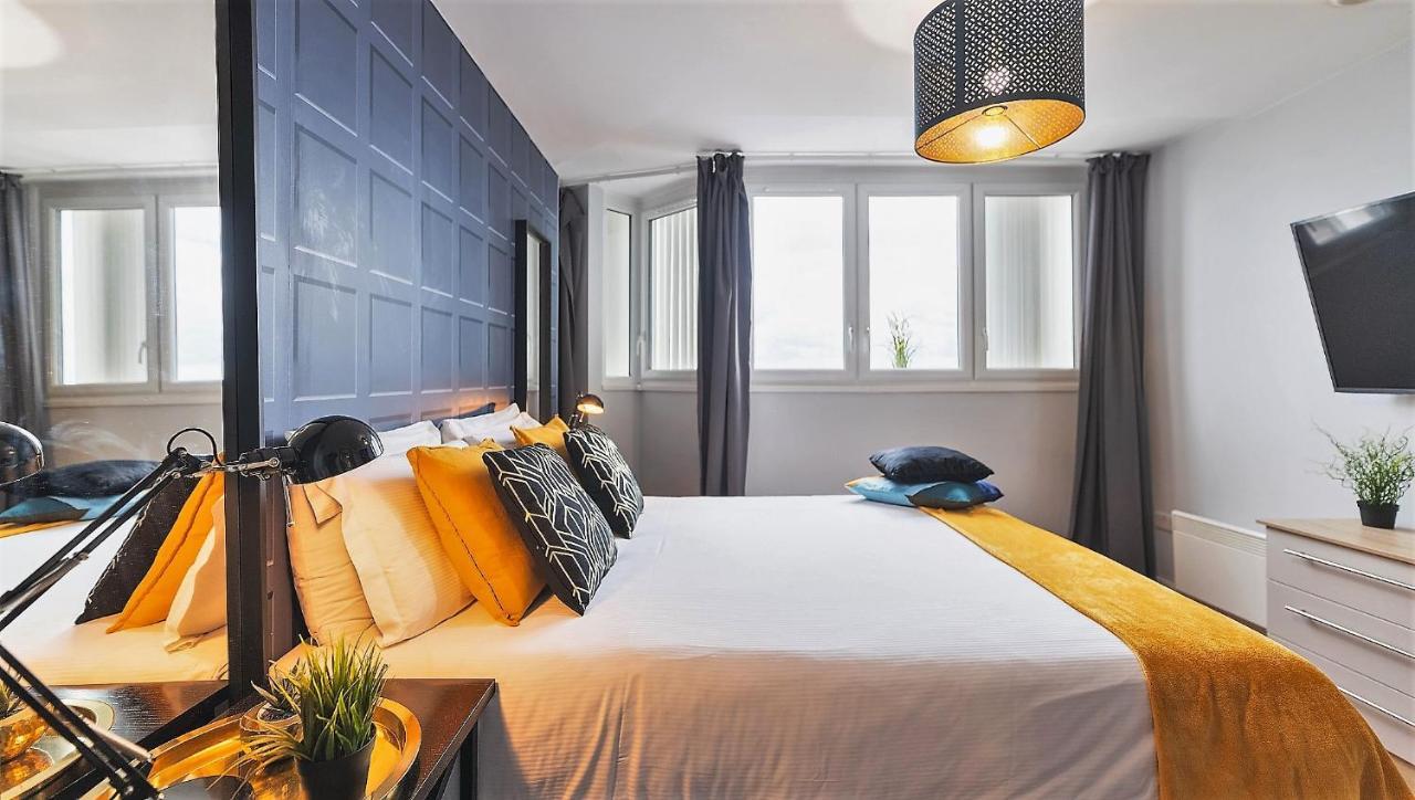 Luxury 9Ine Broad Street Apartments, Beautiful City View, Public Parking, Birmingham Exterior foto